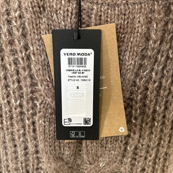 Vero Moda Briella Sleeveless V Neck Cable Knit Sweater Vest Brown Size S NEW - Picture 5 of 5